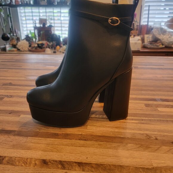 Scoop Slingback Kitten Heel Black Platform Boots - Picture 7 of 15